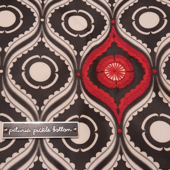 Petunia Pickle Bottom diaper bag - Picture 9 of 9